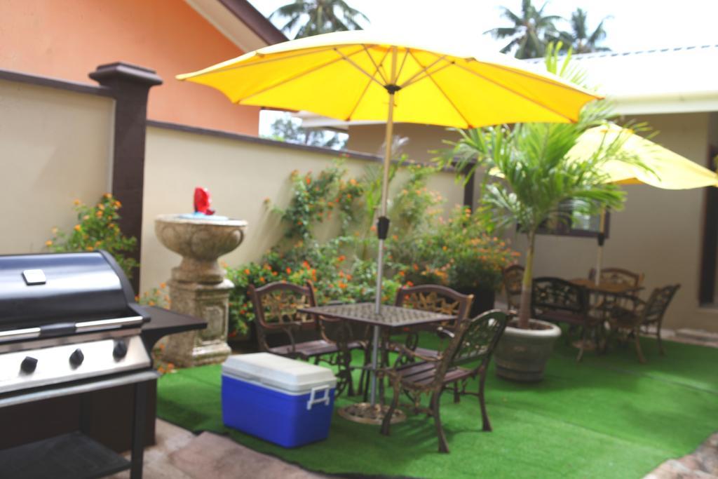 Lone Self-Catering Apartment Baie Sainte Anne Exterior foto
